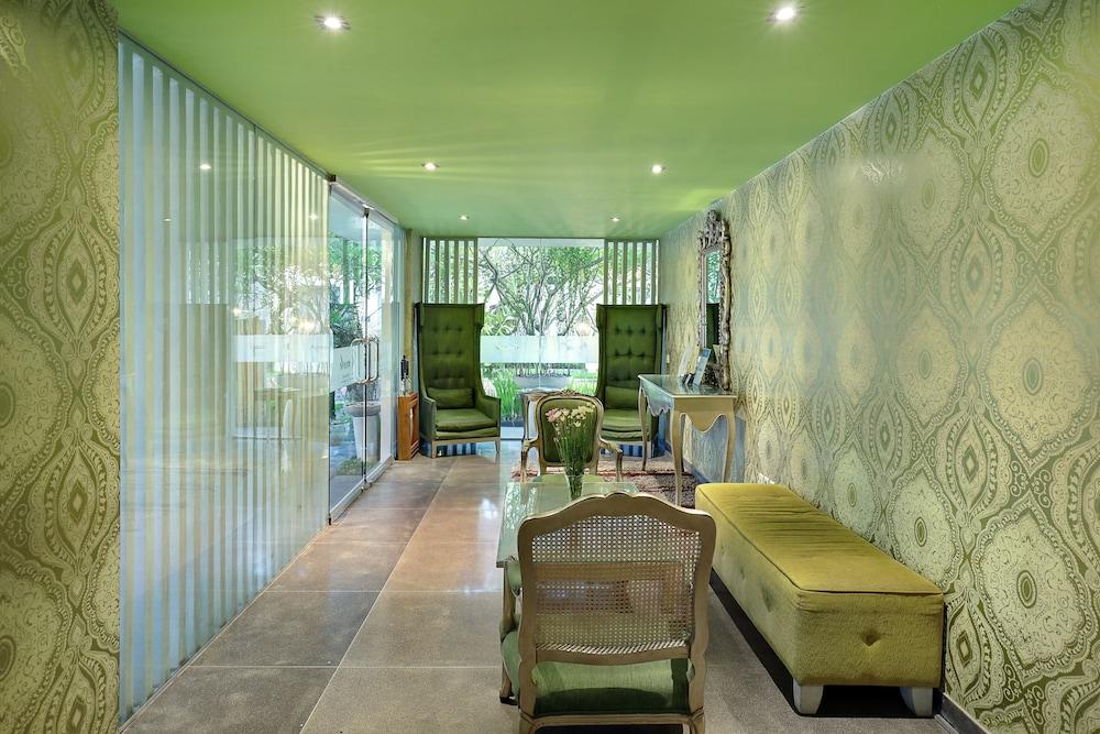 Kamuela Villas Seminyak Exteriör bild