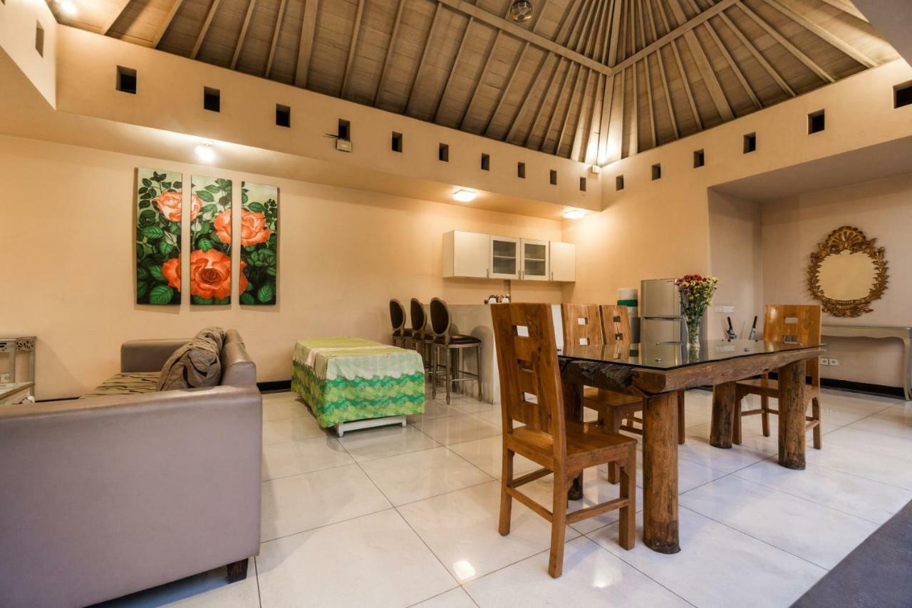 Kamuela Villas Seminyak Exteriör bild